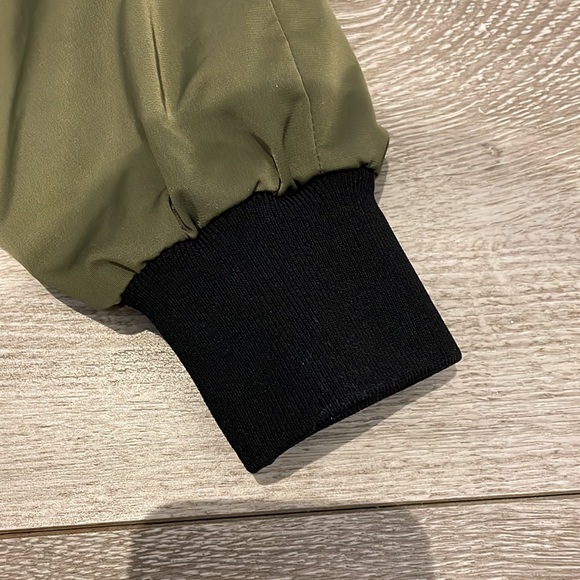 Mackage jacket - Picture 10 of 10